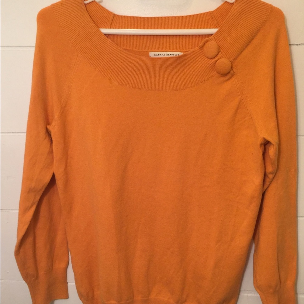 Banana republic orange boatneck sweater size small